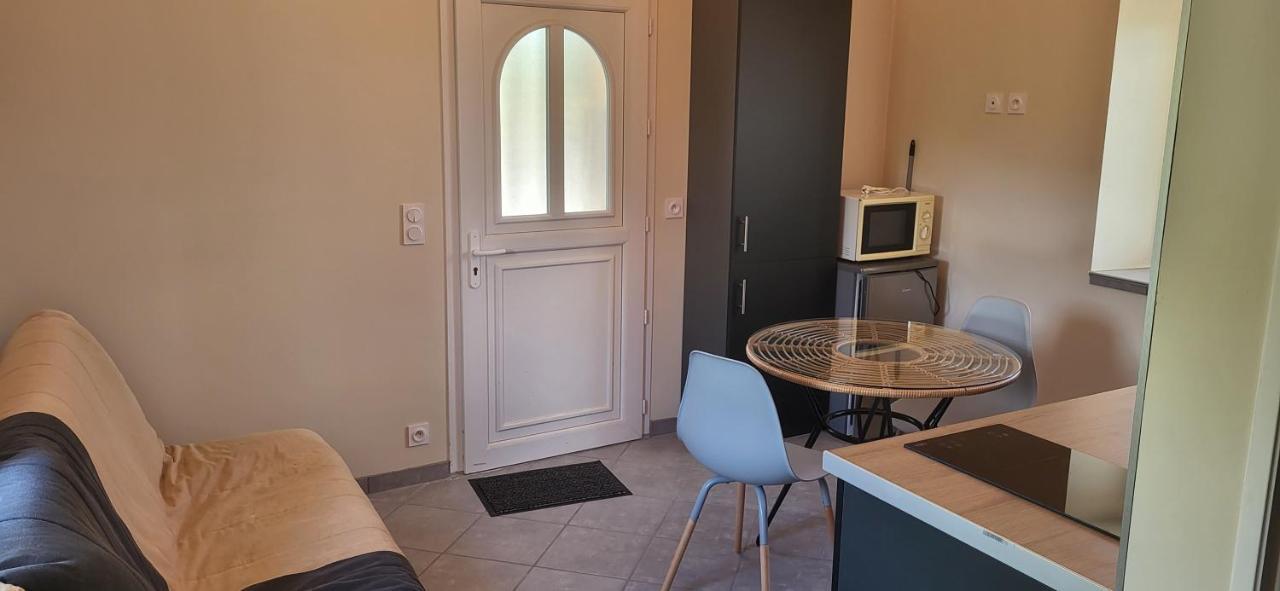 Maisonnette En Pierre Renovee Lamastre Eksteriør billede